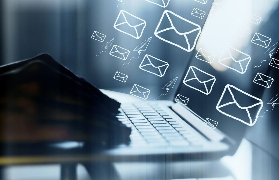 Change Management Communication Email: Examples and Importance